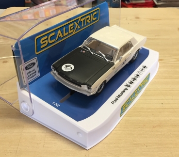 Ford Mustang - Bill and Fred Shepherd - Goodwood Revival, 1/32, Scalextric C4353